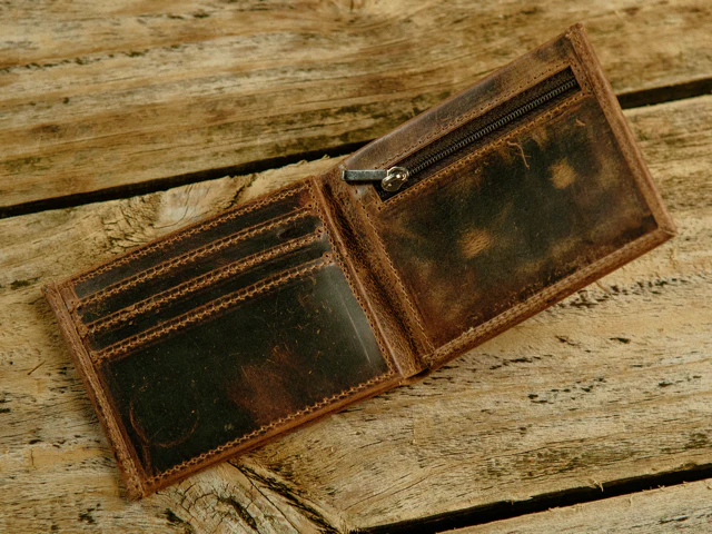 VG Buffalo Leather Wallet - Image 3